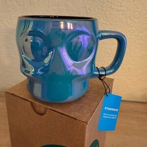 Starbucks Iridescent Blue “Día de Muertos”Skull Mug NWT Halloween 2025